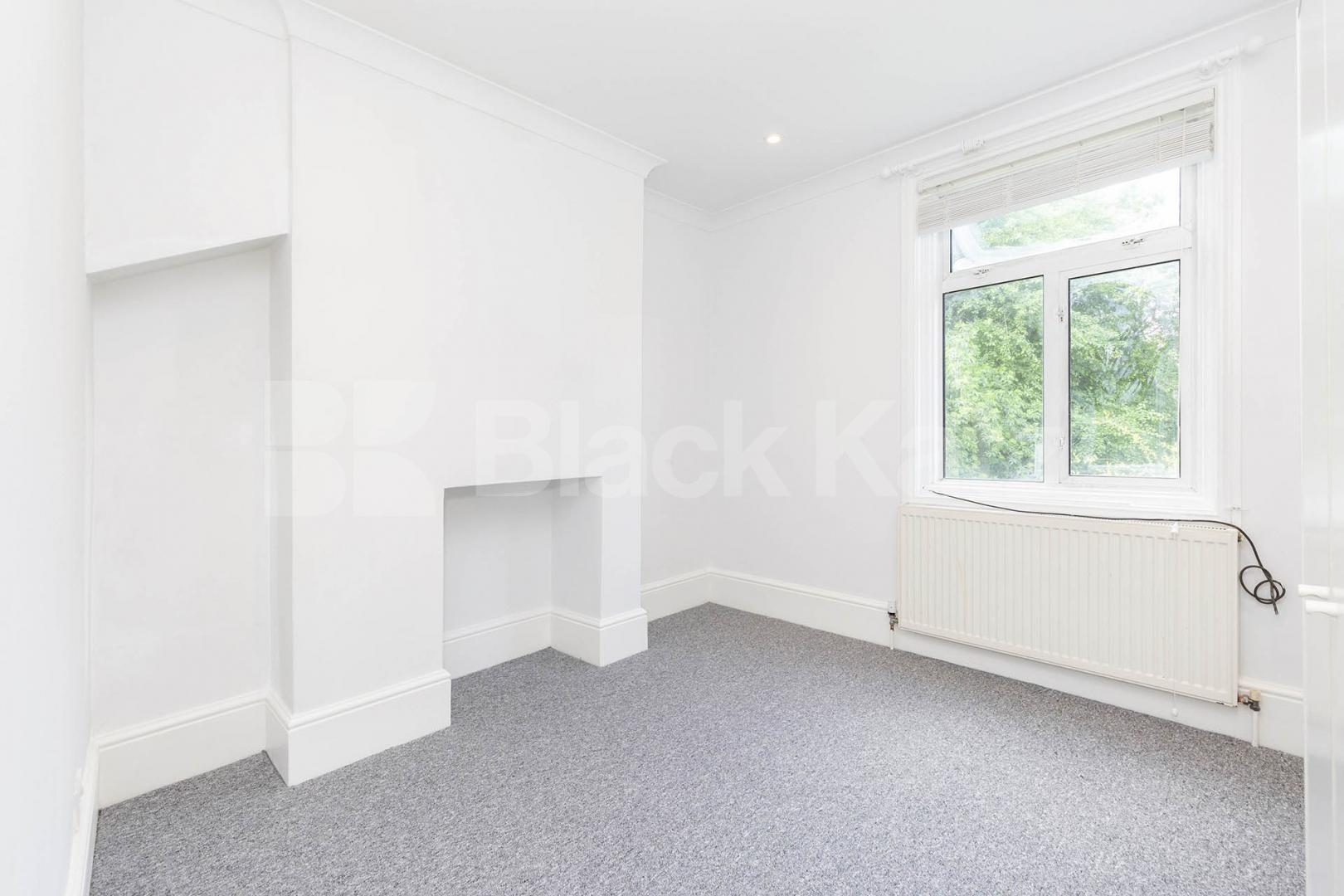 Super 5 double bedroom newly refurbished house with garden in Muswell Hill Pembroke Road , Muswell Hill